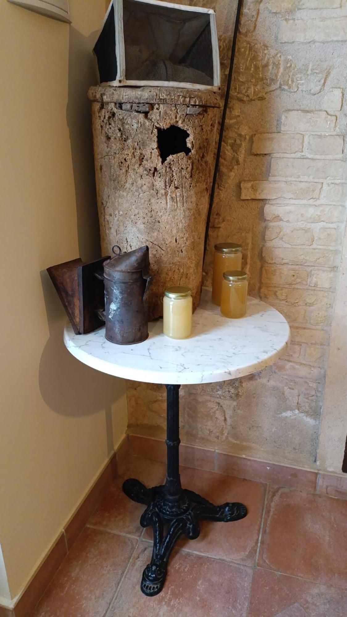 Apartamentos La Venta Del Rome Horta de Sant Joan Exteriér fotografie